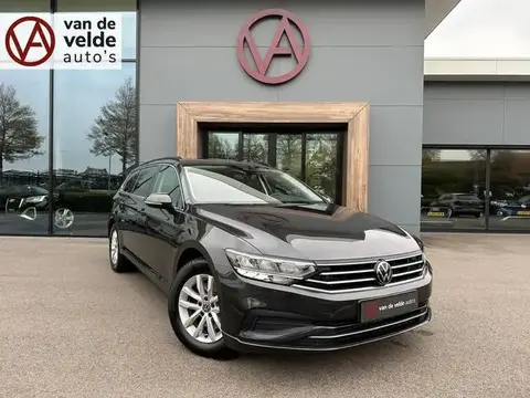 Annonce VOLKSWAGEN PASSAT Essence 2023 d'occasion 