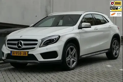 Annonce MERCEDES-BENZ CLASSE GLA Essence 2015 d'occasion 