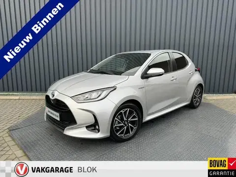 Used TOYOTA YARIS Hybrid 2021 Ad 