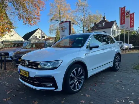 Used VOLKSWAGEN TIGUAN Petrol 2020 Ad 