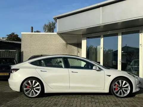 Used TESLA MODEL 3 Electric 2019 Ad 