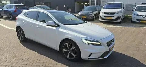 Used VOLVO V40 Petrol 2019 Ad 