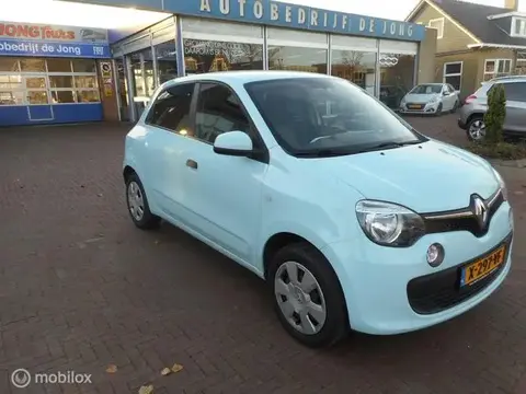 Used RENAULT TWINGO Petrol 2018 Ad 