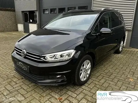 Used VOLKSWAGEN TOURAN Petrol 2020 Ad 