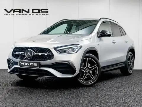 Annonce MERCEDES-BENZ CLASSE GLA Hybride 2021 d'occasion 