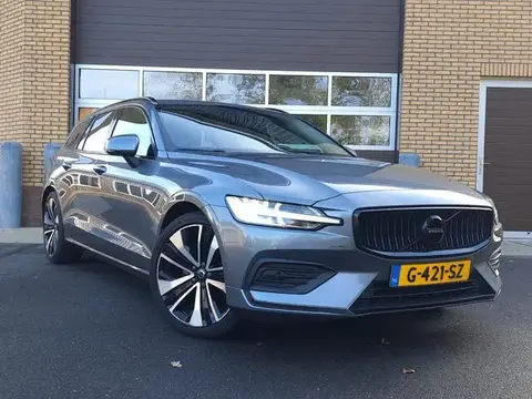 Annonce VOLVO V60 Essence 2019 d'occasion 