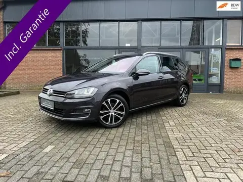 Used VOLKSWAGEN GOLF Petrol 2016 Ad 