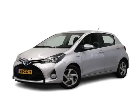 Used TOYOTA YARIS Hybrid 2016 Ad 