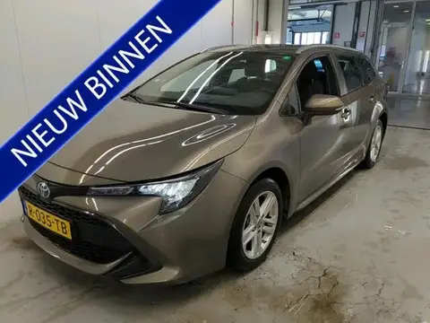 Used TOYOTA COROLLA Hybrid 2022 Ad 