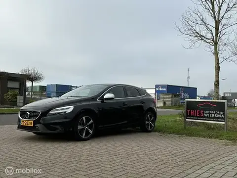 Used VOLVO V40 Petrol 2019 Ad 