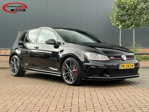 Used VOLKSWAGEN GOLF Petrol 2016 Ad 