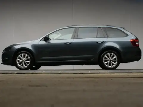 Used SKODA OCTAVIA Petrol 2020 Ad 