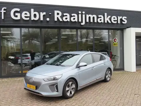 Used HYUNDAI IONIQ Electric 2019 Ad 