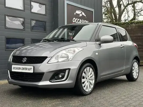 Used SUZUKI SWIFT Petrol 2015 Ad 