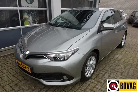 Used TOYOTA AURIS Hybrid 2017 Ad 