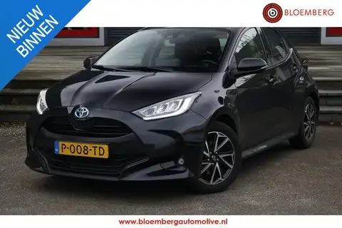 Used TOYOTA YARIS Hybrid 2022 Ad 