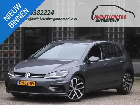 Used VOLKSWAGEN GOLF Petrol 2020 Ad 