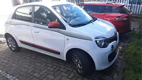 Used RENAULT TWINGO Petrol 2018 Ad 