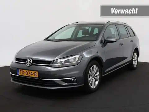 Used VOLKSWAGEN GOLF Petrol 2018 Ad 