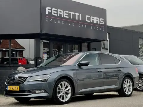 Used SKODA SUPERB Petrol 2019 Ad 