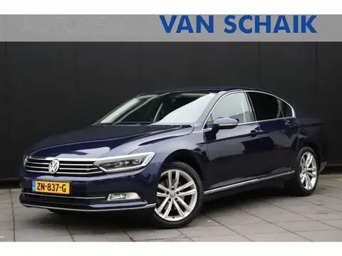 Annonce VOLKSWAGEN PASSAT Essence 2018 d'occasion 