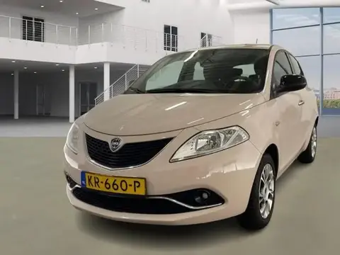 Annonce LANCIA YPSILON Essence 2016 d'occasion 