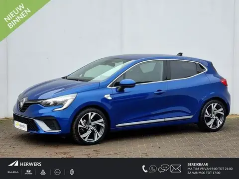 Used RENAULT CLIO Hybrid 2022 Ad 