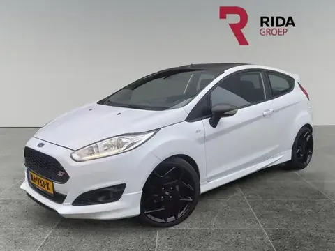 Annonce FORD FIESTA Essence 2017 d'occasion 