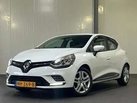 Used RENAULT CLIO Petrol 2017 Ad 