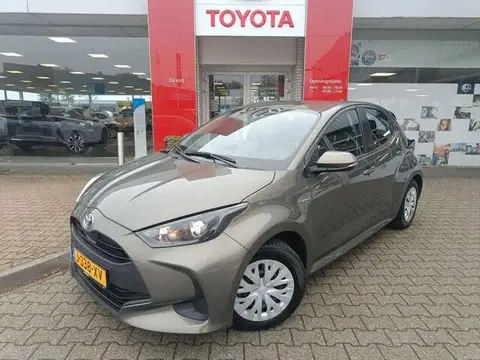 Used TOYOTA YARIS Hybrid 2020 Ad 