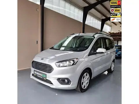 Used FORD TOURNEO Petrol 2018 Ad 