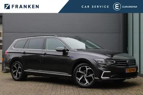 Used VOLKSWAGEN PASSAT Hybrid 2021 Ad 