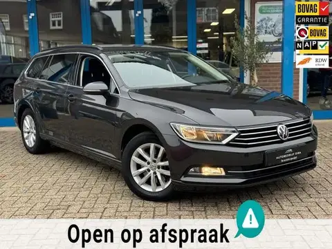 Used VOLKSWAGEN PASSAT Petrol 2017 Ad 