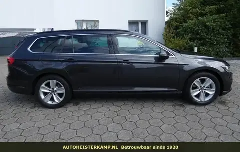 Used VOLKSWAGEN PASSAT Diesel 2023 Ad 