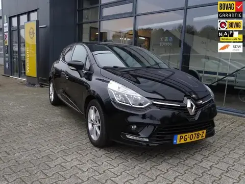 Used RENAULT CLIO Petrol 2017 Ad 