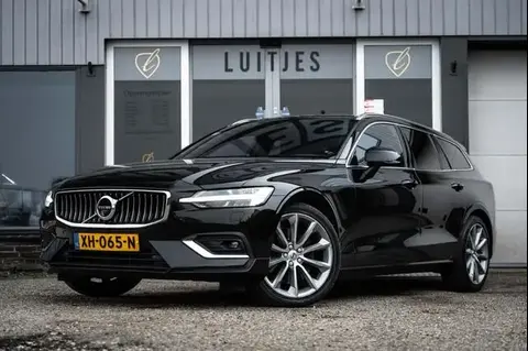 Annonce VOLVO V60 Essence 2019 d'occasion 