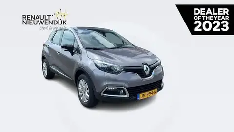 Used RENAULT CAPTUR Petrol 2016 Ad 