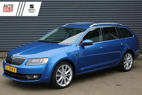 Used SKODA OCTAVIA Petrol 2016 Ad 