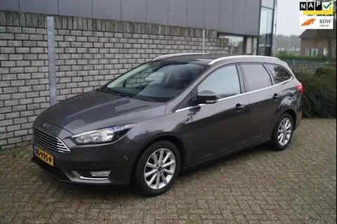 Annonce FORD FOCUS Essence 2016 d'occasion 