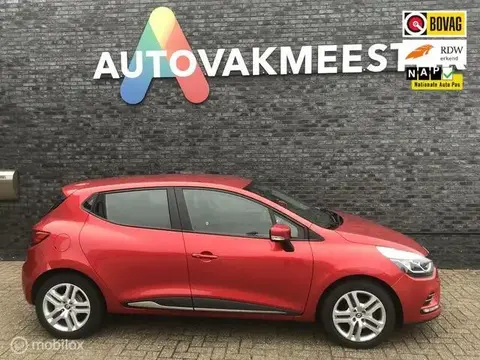 Used RENAULT CLIO Petrol 2017 Ad 