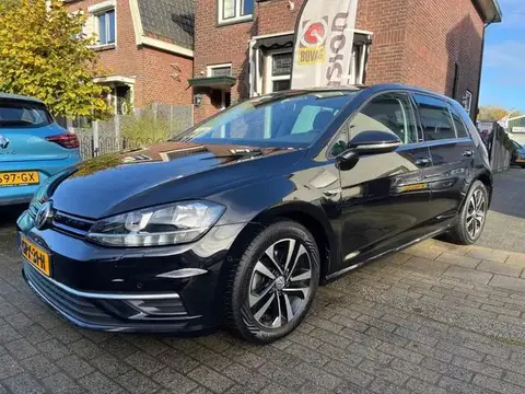 Used VOLKSWAGEN GOLF Petrol 2019 Ad 