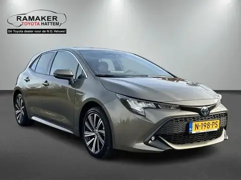 Used TOYOTA COROLLA Hybrid 2021 Ad 