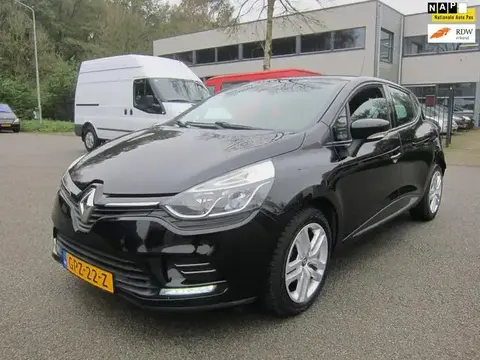 Used RENAULT CLIO Petrol 2017 Ad 