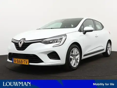 Used RENAULT CLIO Petrol 2022 Ad 