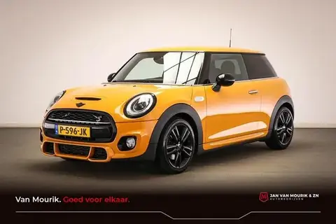 Used MINI COOPER Petrol 2015 Ad 