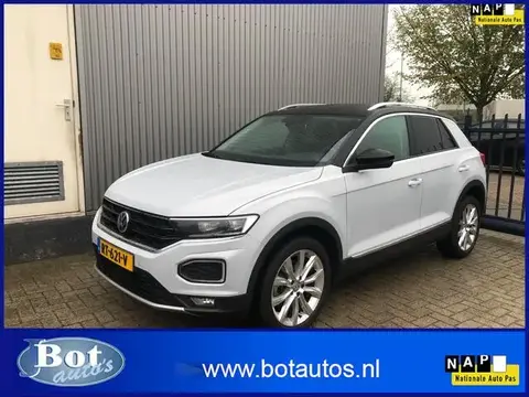 Annonce VOLKSWAGEN T-ROC Essence 2018 d'occasion 