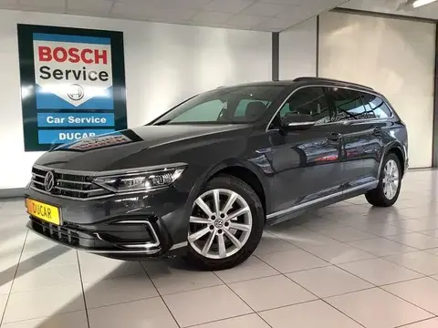 Used VOLKSWAGEN PASSAT Hybrid 2020 Ad 