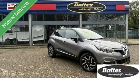 Used RENAULT CAPTUR Petrol 2015 Ad 