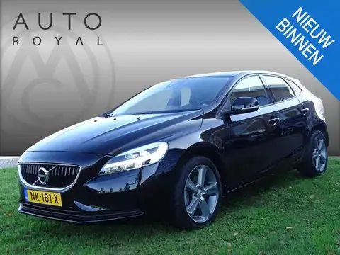 Used VOLVO V40 Petrol 2017 Ad 