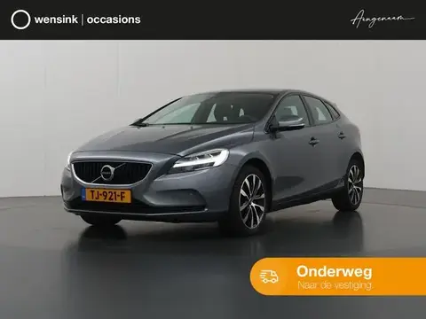 Annonce VOLVO V40 Essence 2018 d'occasion 